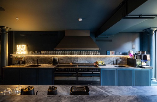 Brondesbury Park Apartment | The Brondesbury by Nestor