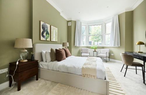Brondesbury Park Apartment | The Brondesbury Park - Sparkling 3BDR Flat with Garden