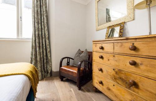 Campden Apartment | The Brunswick Oasis 2 bedroom in Notting Hill