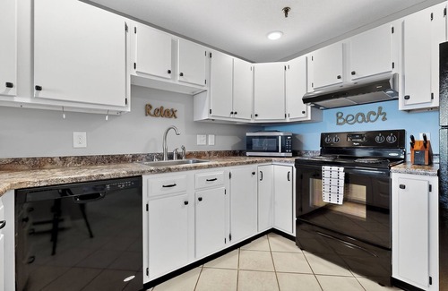 Old Orchard Beach House | The Brunswick #450 by Bayley Vacation Rentals