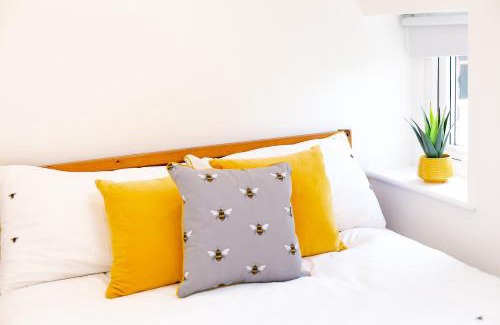 Harrogate House | The Bs Hive, Modern, stylish, 2 bedroom house, in Harrogate centre