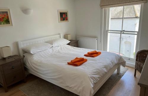 Whitstable House | The Bubble