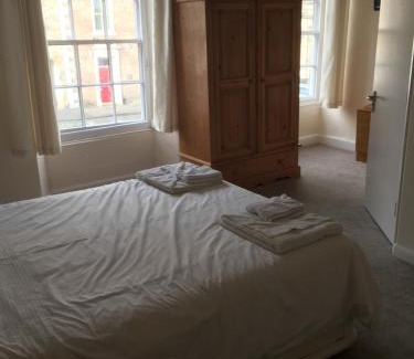 Richmond Hotel | The Buck Inn
