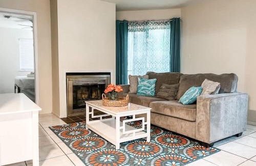 Tallahassee House | The Budget Friendly Home