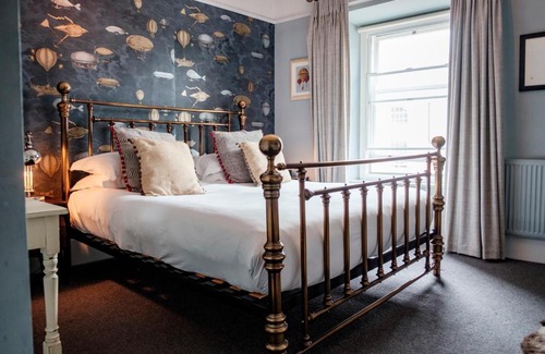 Bridport Hotel | The Bull Hotel
