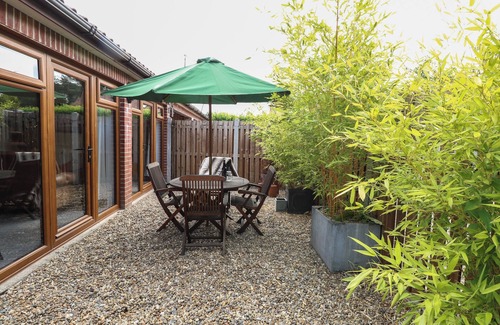 Norwich Cottage | The Bull Pen