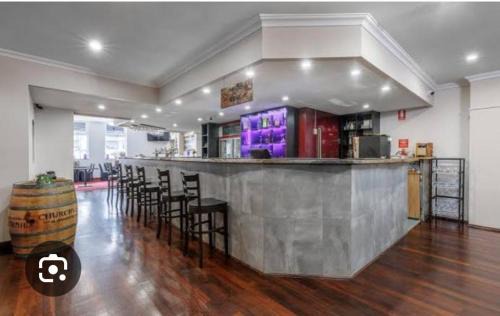 Bunbury Hotel | The Burlington Hotel