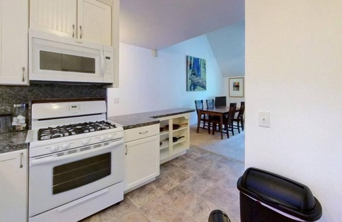 Heritage Apartment | The Buttercup Cottage