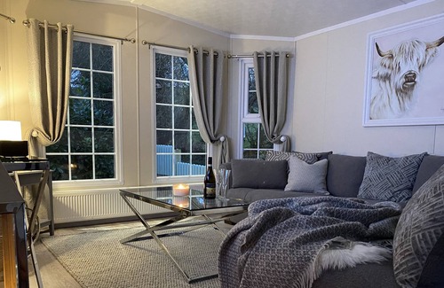 Ruthin Cabin | The Cabin at Glan Aber Modern and Cosy 2 Bed Cabin in Rural North Wales