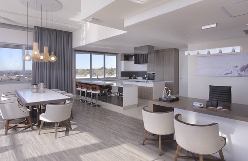 Greater Johannesburg Metropolitan Area Hotel | The Capital Empire