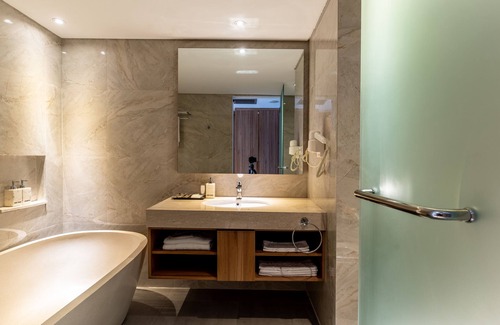 Petitenget Hotel | The Capital Hotel and Resort Seminyak