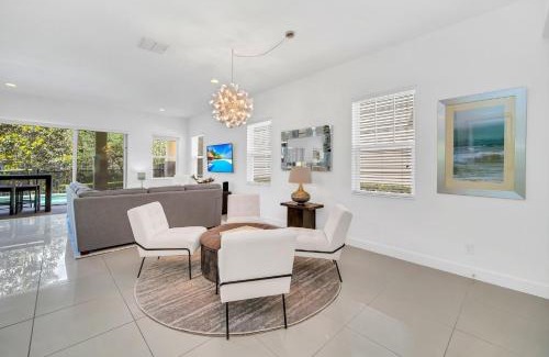 Bay Lake House | The Carpe Diem