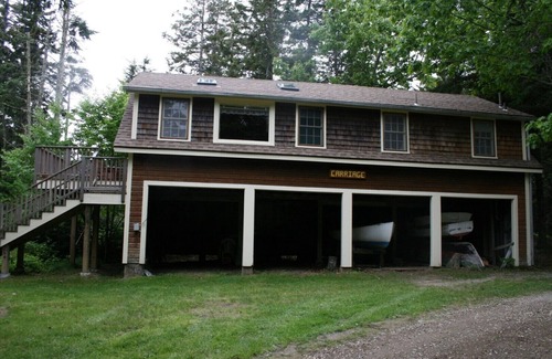 Stonington House | The Carriage House at Spruce Harbor
