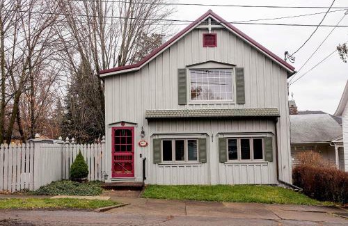 Hammondsport House | The Carriage House