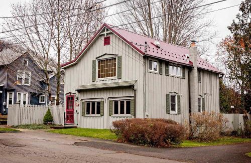 Hammondsport House | The Carriage House