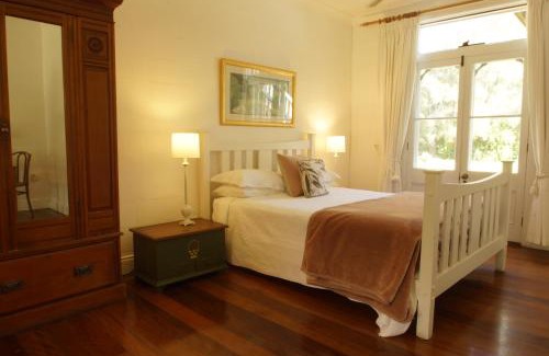 Pokolbin Hotel | The Carriages Boutique Hotel and Vineyard