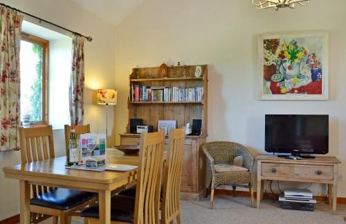 Hinton House | The Cart Shed - E1768