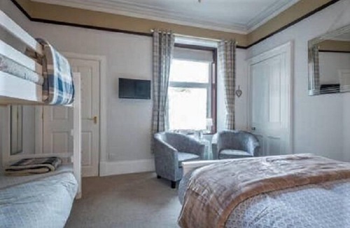 Inverness City Centre Bed & Breakfast | The Castle B&B