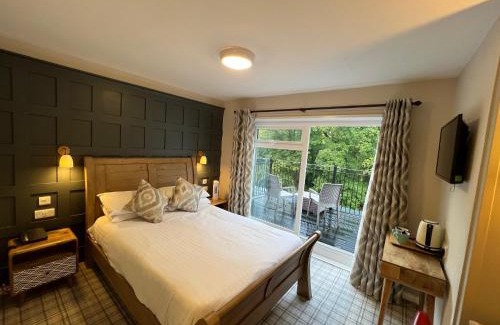 Llangollen Hotel | The Chainbridge Hotel