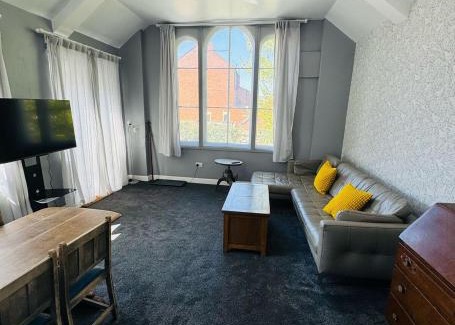 Trowbridge Apartment | The Chapel