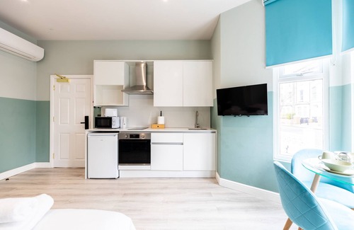 Brownswood Hotel | The Chapter Hotels - Finsbury Park