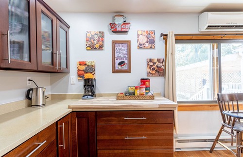 Catskill Cabin | The Charming Cabin *Hottub*Gym*Firepit*(Pet-friendly)