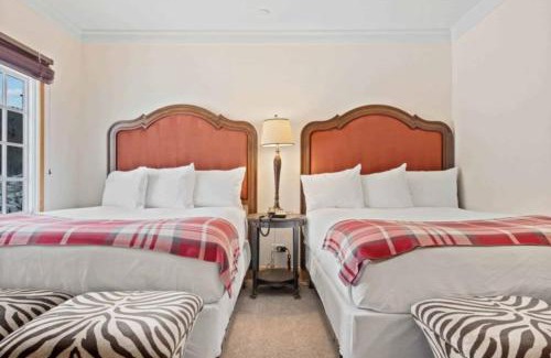 Beaver Creek Hotel | The Charter at Beaver Creek E445