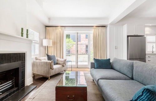Prahran House | The Chatsworth Collection A Contemporary Triplex
