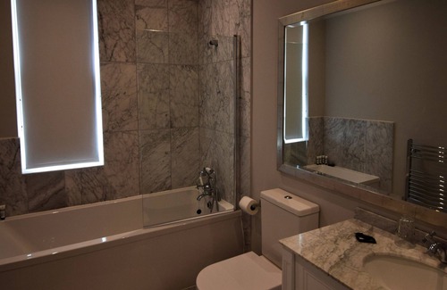 Eastbourne City Centre Hotel | The Chatsworth Hotel