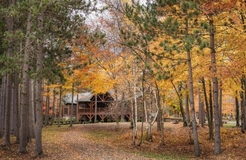 White Lake Resort | The Chatwal Lodge (All-Inclusive) - in The Unbound Collection by Hyatt