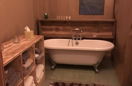 Wallingford Cabin | The Chilterns View