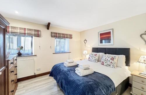 Cornwall House | The Cider Barn Waterrow
