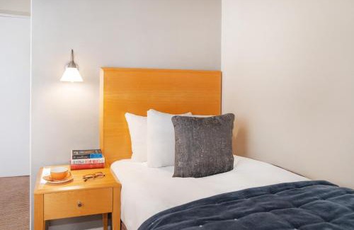 Clifton Hotel | The Clifton Hotel Bristol