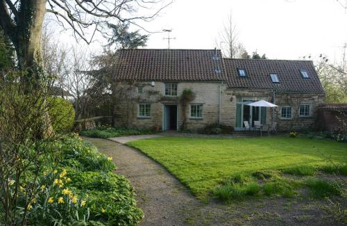 Pickering House | The Coach House at Noelle's Cottages