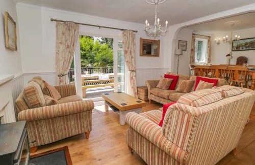 Dawlish House | The Coach House
