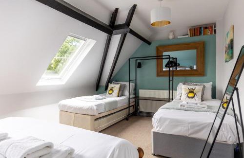 Lea House | The Coach House