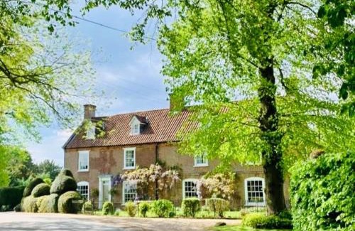 Frampton Apartment | The Coach House
