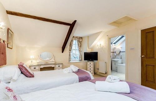 Totnes House | The Coach House