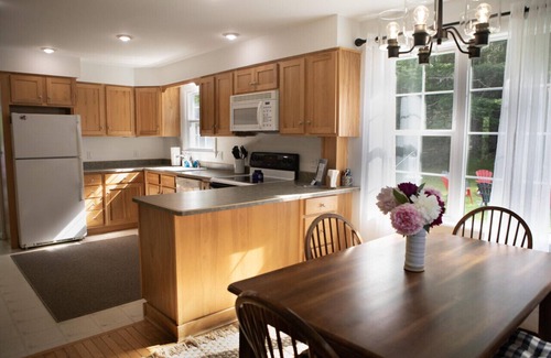 Pemaquid Beach House | The Coastal Cottage on Pemaquid Beach by Rocky Coast Rentals