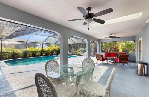Port Charlotte - Charlotte Harbor House | The Coastal Daisy