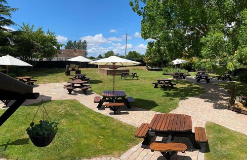 Congresbury Hotel | The Congresbury Arms