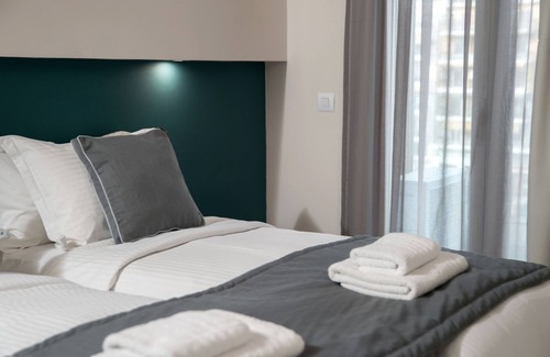 Kallithea Hotel | The Convo Athens Riviera