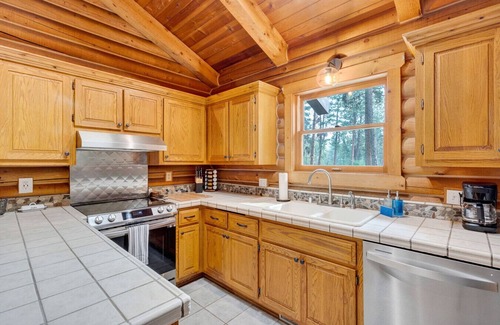 Hamilton House | * The Copper Ranch *