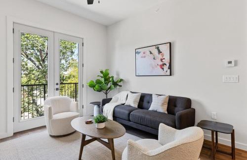Fort Worth Apartment | The Corbin 1304 - The Brown