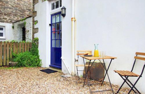 Camelford Apartment | The Cornish Nook Beautiful Grade 2 Listed Building In Cornwall By StayStaycations
