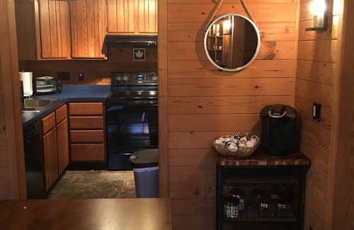 Stanardsville Cabin | The Cottage at Still Pond Farm – Horse Farm near Charlottesville & Shenandoah