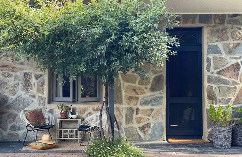 East Kangaloon Cottage | The Cottage at Wombat Hollow Accommodationnn