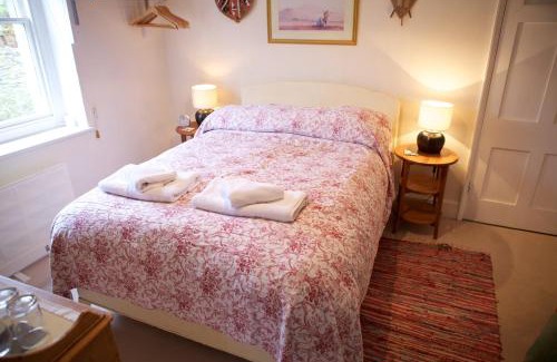 Bath House | The Cottage at Weston Lawn