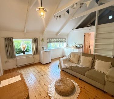 Lostwithiel Other | The Country club - Woodland cabin