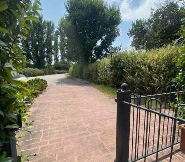 Crocetta-San Lazzaro-Modena Est Bed & Breakfast | The country studio